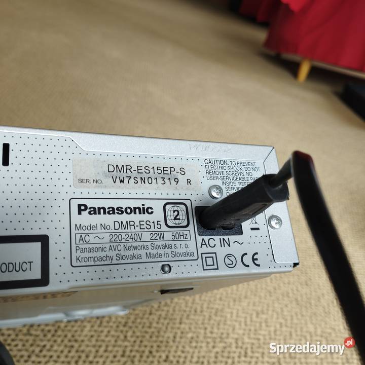 Sprzedam nagrywarkę dvd DMR ES 15z dekoderem Panasonic dolnośląskie