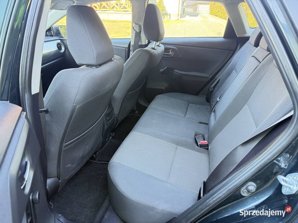 Toyota Auris 20 D4D hak kamera cofania Auris pomorskie Skarszewy