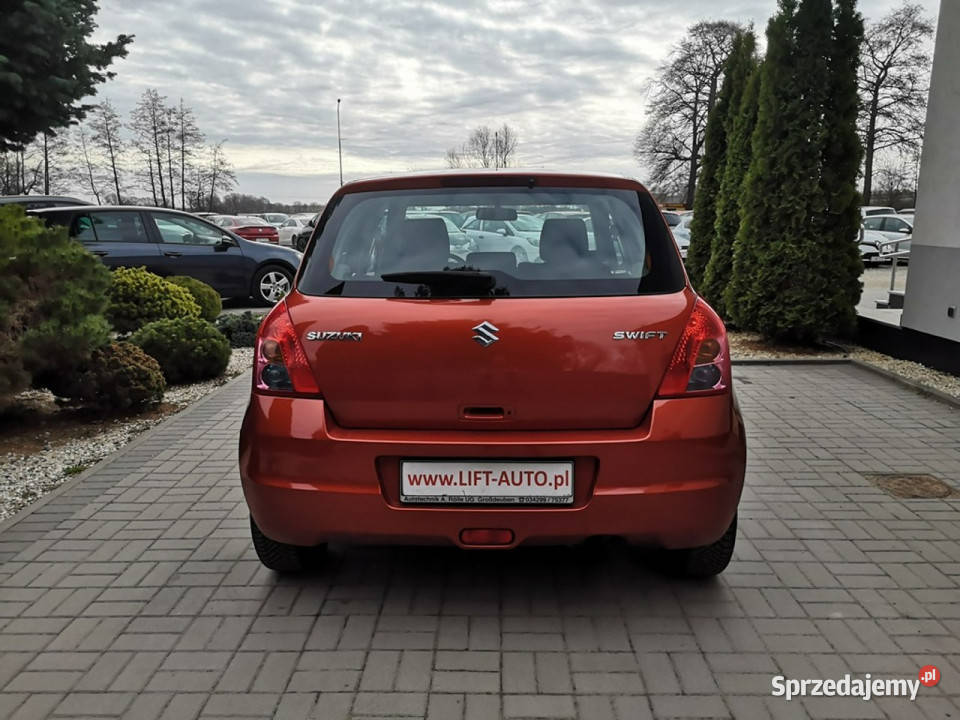 Suzuki Swift 1328 16v 92 Klimatyzacja Alu Felgi gniazdo USB Strzegom