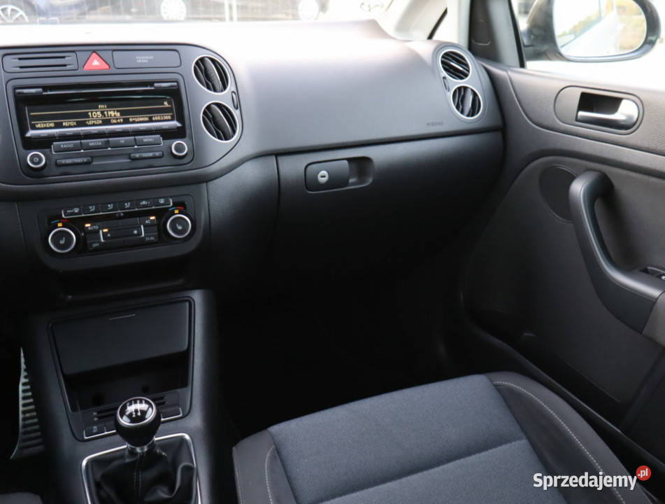 VW Golf Plus 16 TDI srebrny mazowieckie