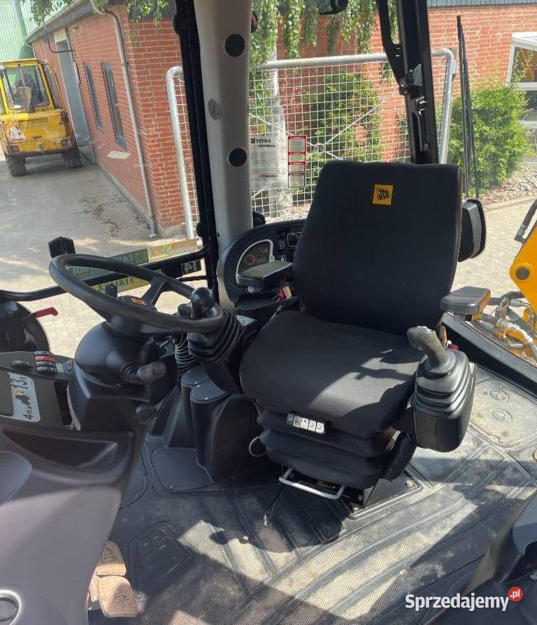Koparko ladowarka kolowa JCB 4 CX Koparko ładowarki mazowieckie Warszawa sprzedam