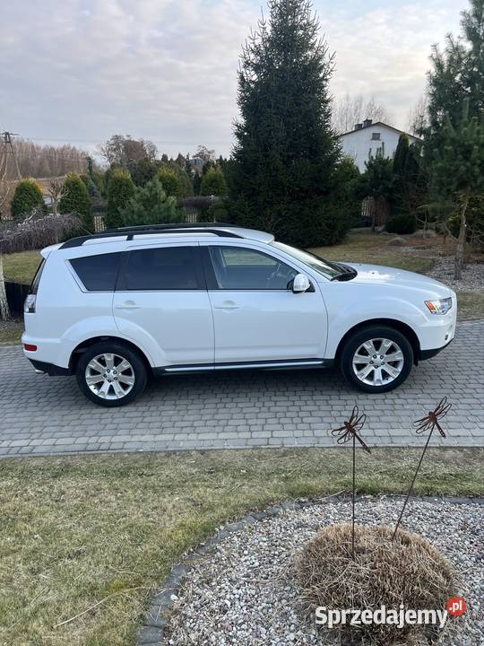 Mitsubishi Outlander EURO5 hak lift 4x4 przyciemniane szyby Sieradz sprzedam