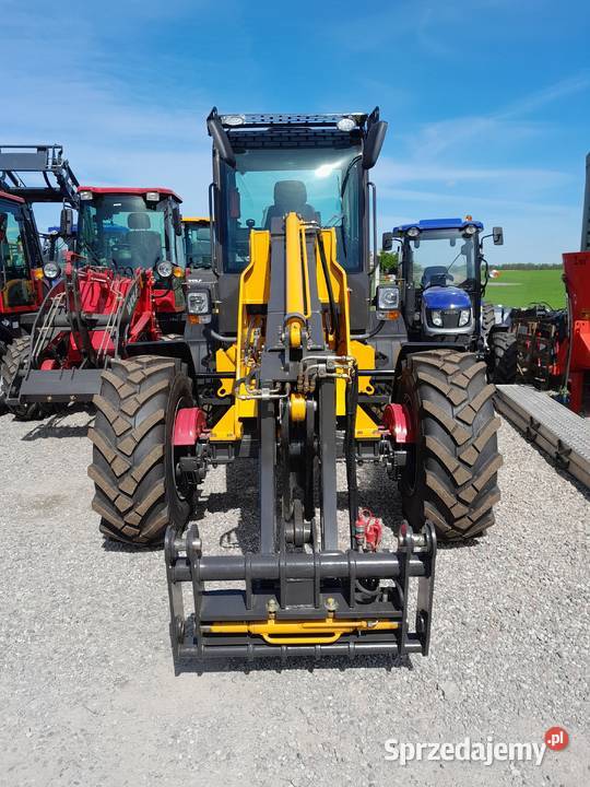 Ładowarka teleskopowa Wolf WL825t zachodniopomorskie