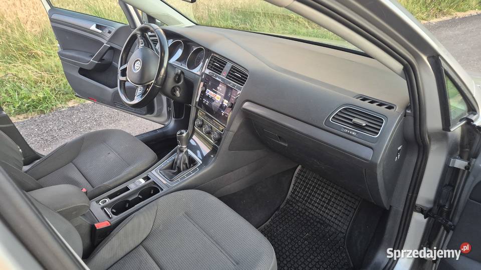 VOLKSWAGEN GOLF 7 LIFT 2018 105KM Częstochowa