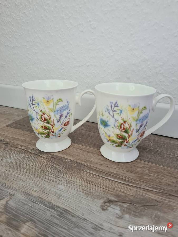 Porcelanowe kubki w kwiaty Gorlice