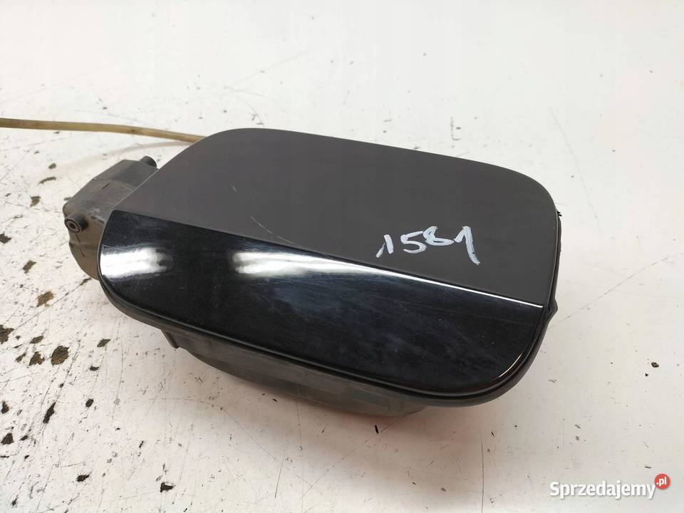 KLAPKA WLEWU PALIWA SEDAN USA 561809857E VW świętokrzyskie