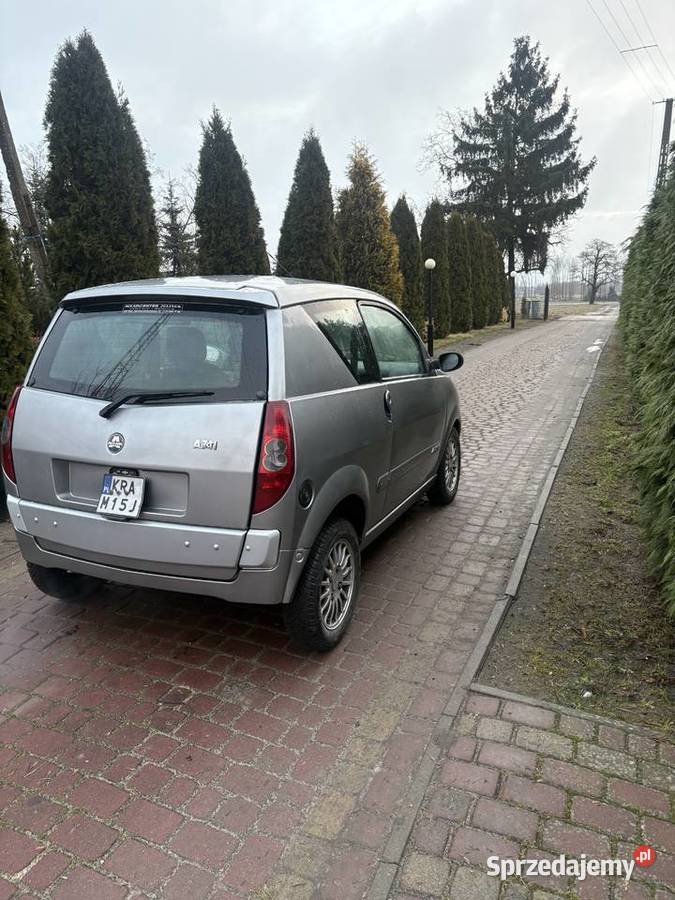 Aixam a 741 kat am 14 lat bez prawa jazdy