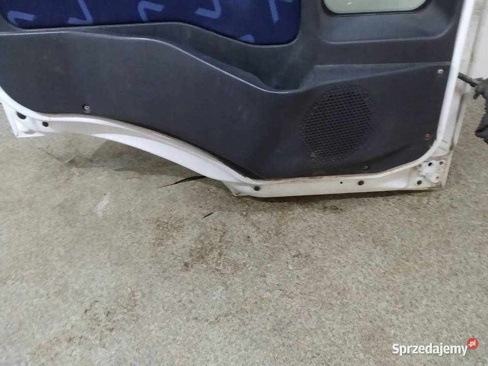 DRZWI LEWE PRZÓD 07R KOMPLETNE Iveco Stralis