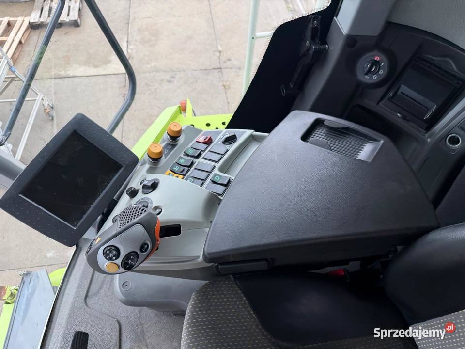 Kombajn zbożowy Claas Lexion 770 heder V1050 Claas Nowa Ruda sprzedam