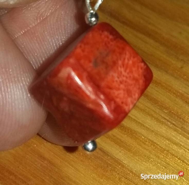 wisiorek naszyjnik koral czerwony naturalny Bydgoszcz