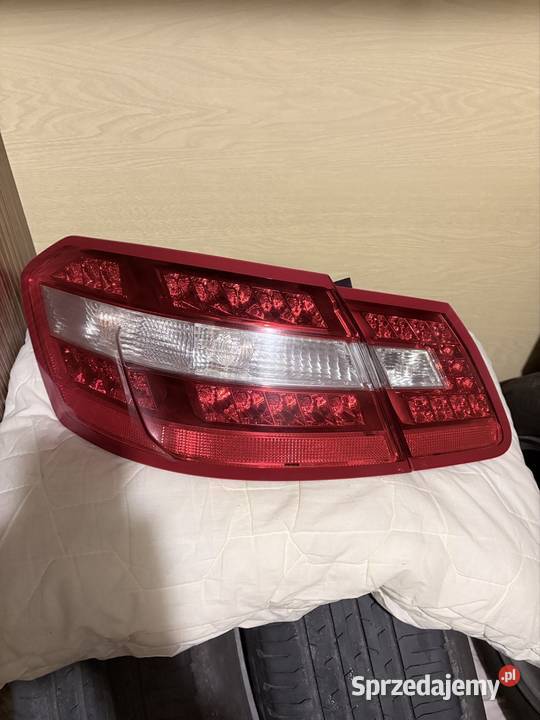 Oświetlenie zewnętrzne reflektory lampy osobowe Stalowa Wola