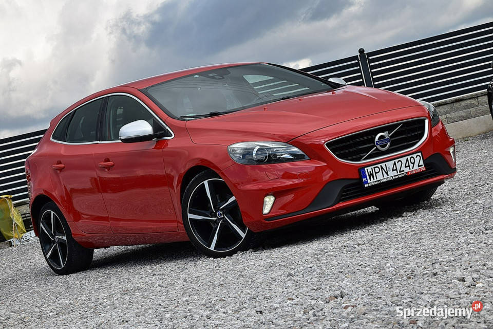 Volvo V40 20D2 120 RDesign Xenon Alcantara Led V40 Nowe Kucice