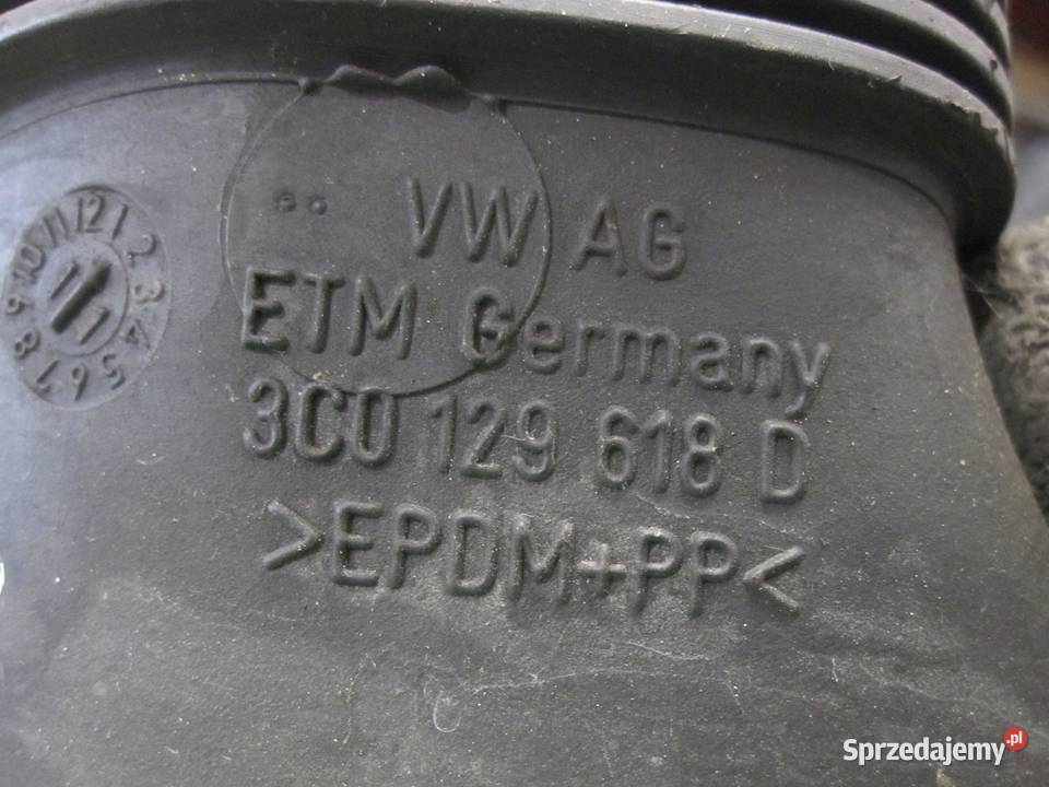 VW PASSAT CC 11r rura dolot powietrza 3C0129618D