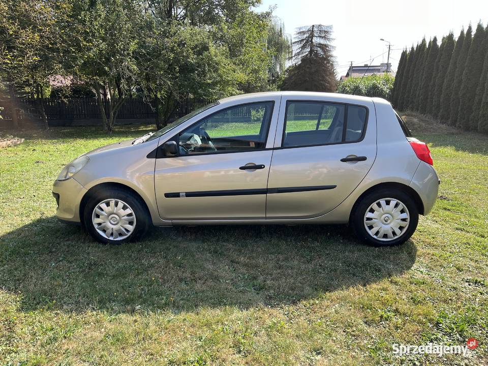 Renault Clio III 2006 z oszczędnym silnikiem 15 Tarnów