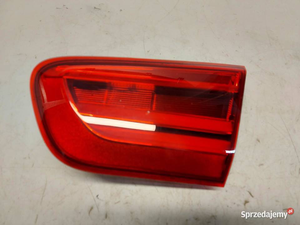 BMW F20 Lampa tył prawa klapa 7359020JLK01