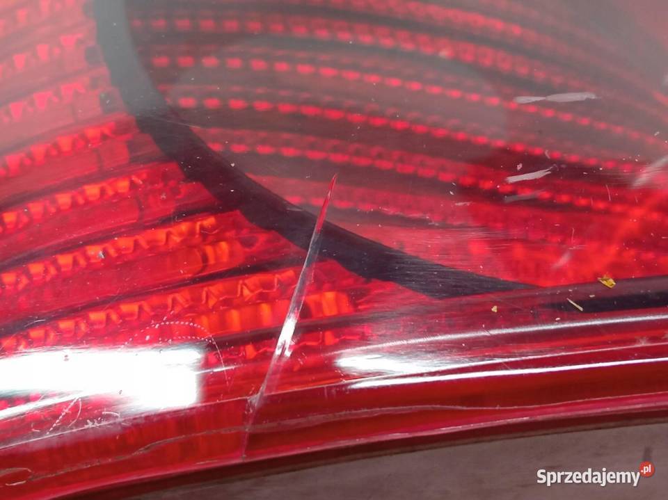 LAMPA TYŁ LEWA KOMBI LIFT FL VW Volkswagen