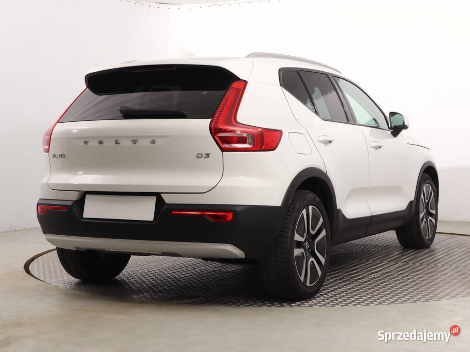 Volvo XC40 D3 światła do jazdy dziennej Katowice