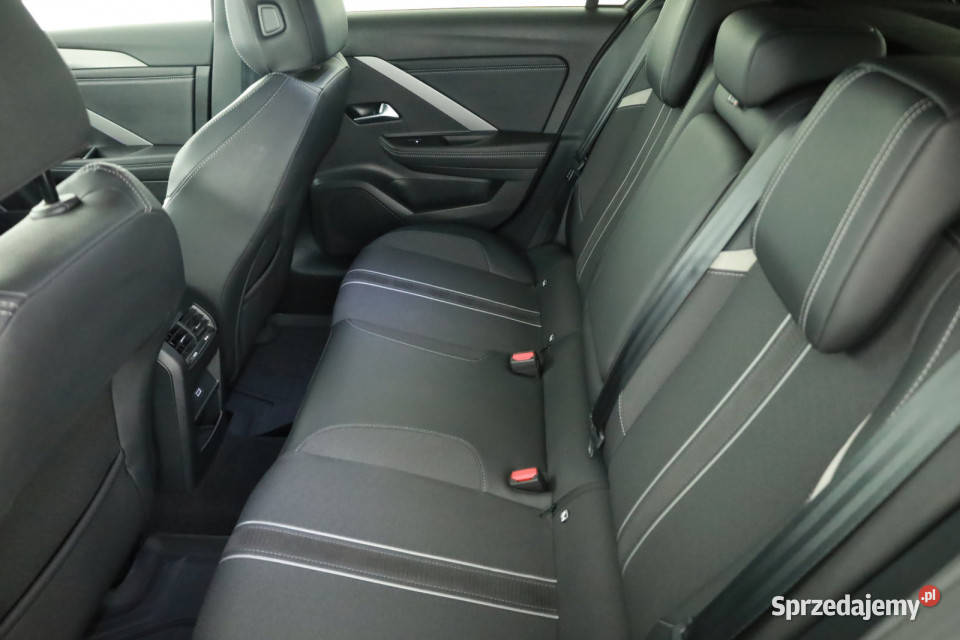 Opel Astra 12 Turbo Piaseczno