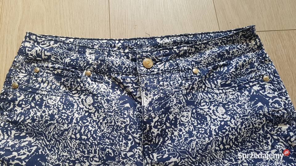 Krótkie spodnie bermudy 38 Do kolan Nowy Sącz