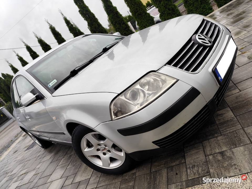 Volkswagen Passat B5 FL 16 2001 Niski Przebieg manualna Passat Jasło
