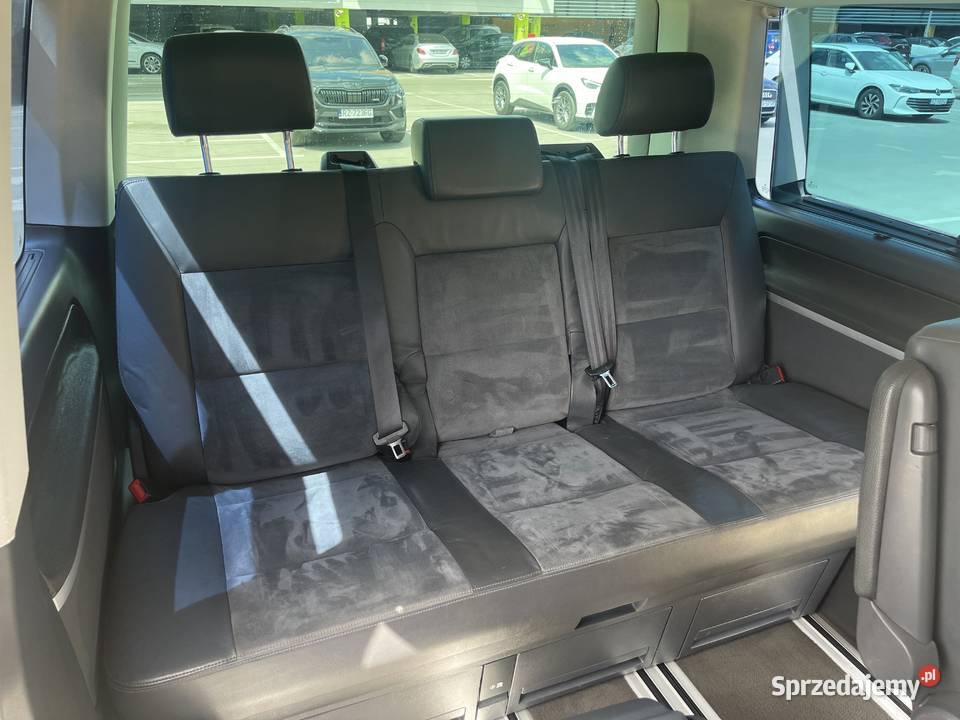 Volkswagen Multivan T5 20 BiTDI 180 2011r 206000 podgrzewane fotele Multivan Rzeszów