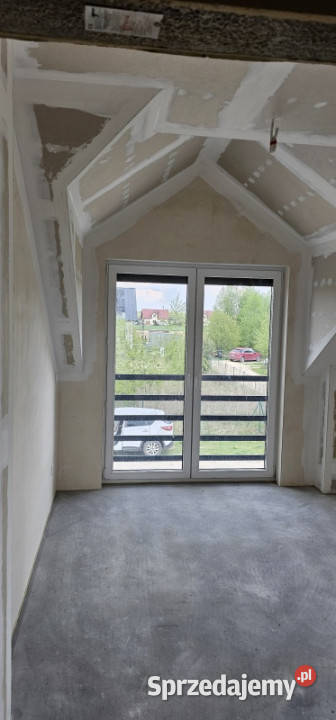 Nowy Dom 1038m w zabudowie dwulokalowej 6536zł/m2 Konarskie