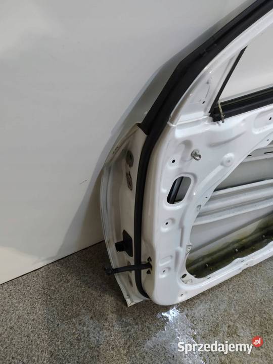 DRZWI PRAWE PRZÓD PYW Hyundai Tucson III świętokrzyskie
