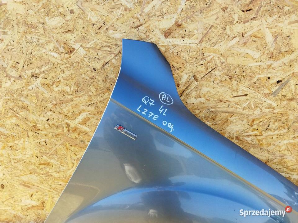 BŁOTNIK PRAWY PRZÓD AUDI Q7 4L LY7E ORYGINAŁ Błotniki śląskie Przystajń