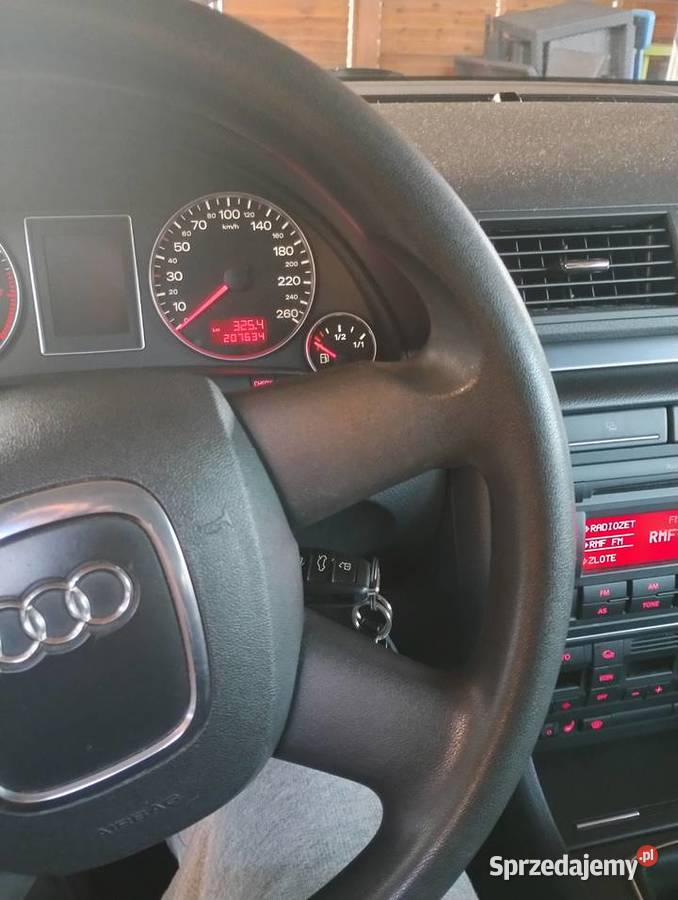 Audi A4 B7 Stan idealny 100 bezwypadkowy 16 102 wspomaganie kierownicy Giedlarowa sprzedam