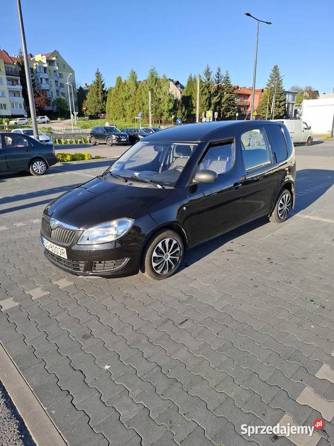 Skoda praktik 12 12v 2011 przebieg 105000 van Škoda Kielce