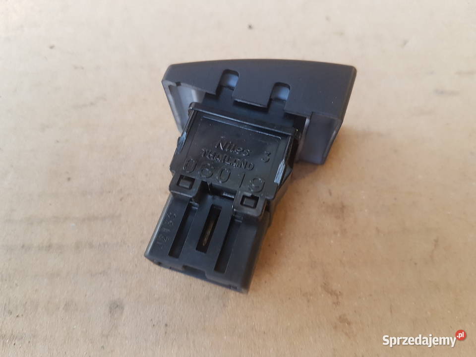 Subaru Outback IV BR lift włącznik przełącznik deski rozdzielcze, konsole Legnica