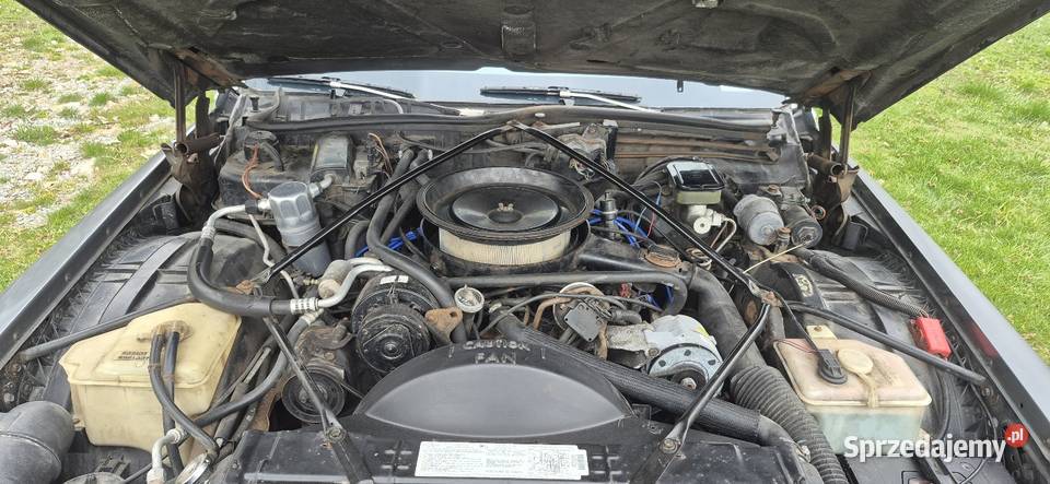 Cadillac brougham v8 Namysłów