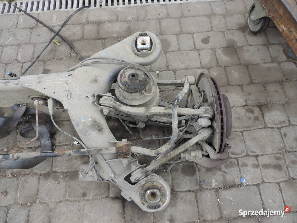 MERCEDES W211 32 CDI AUTOMAT BELKA OŚ sprzedam