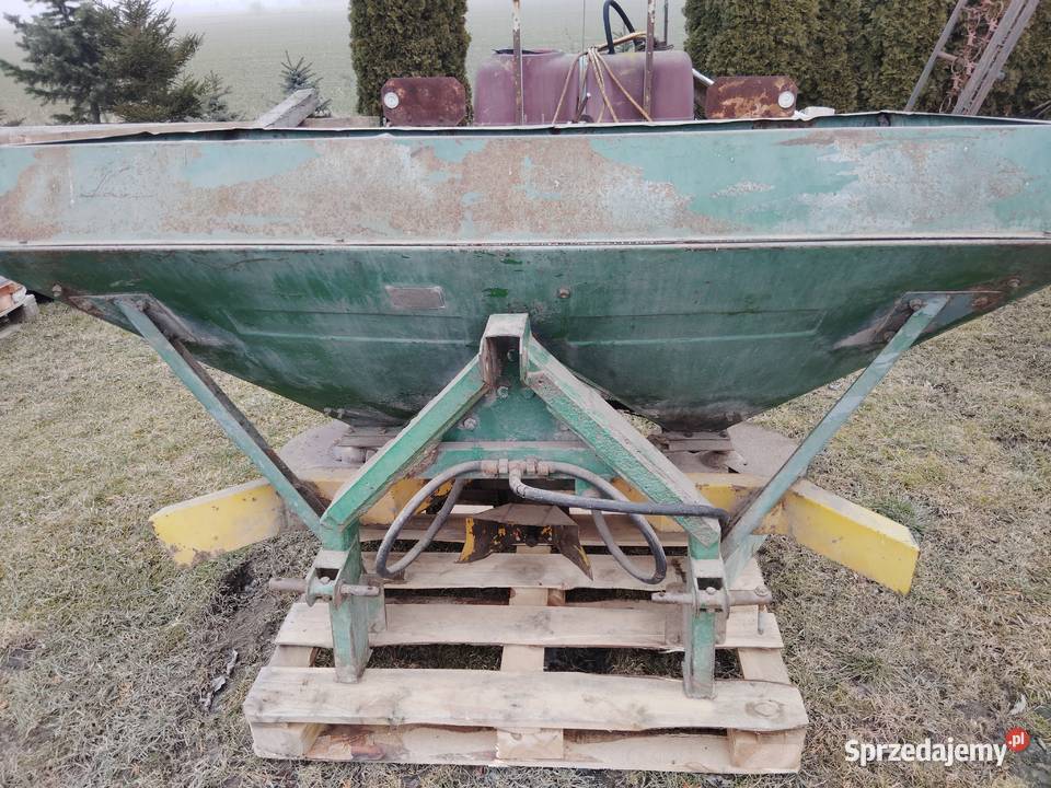 Rozsiewacz nawozów nieuszkodzony Łącznik