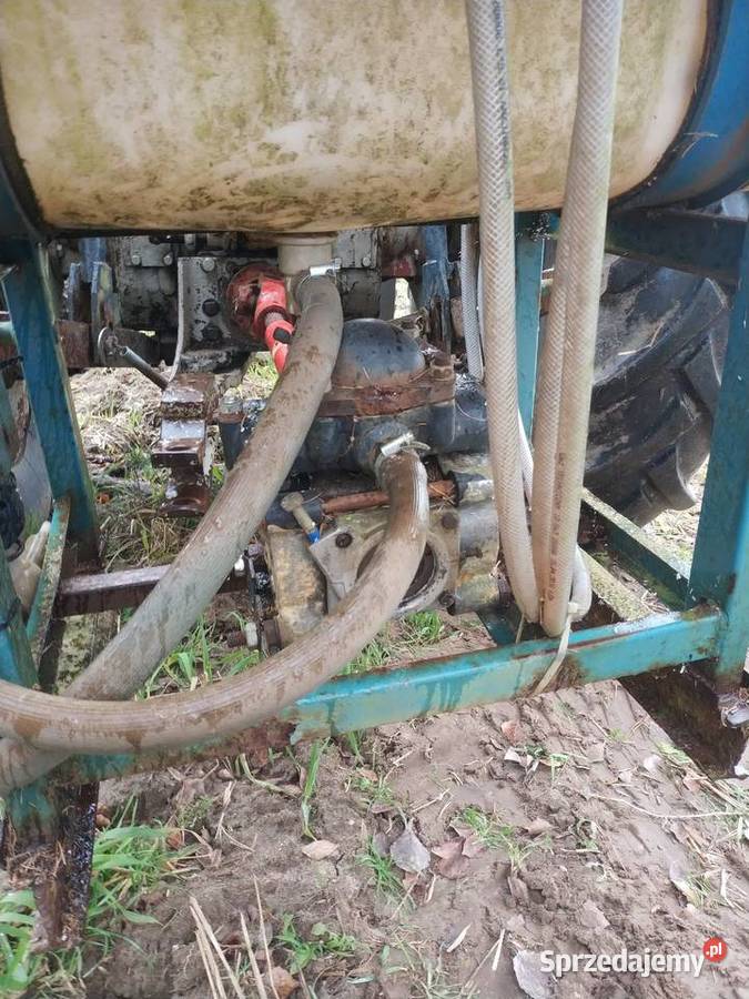 Opryskiwacz zawieszany 300l Tuchomie sprzedam