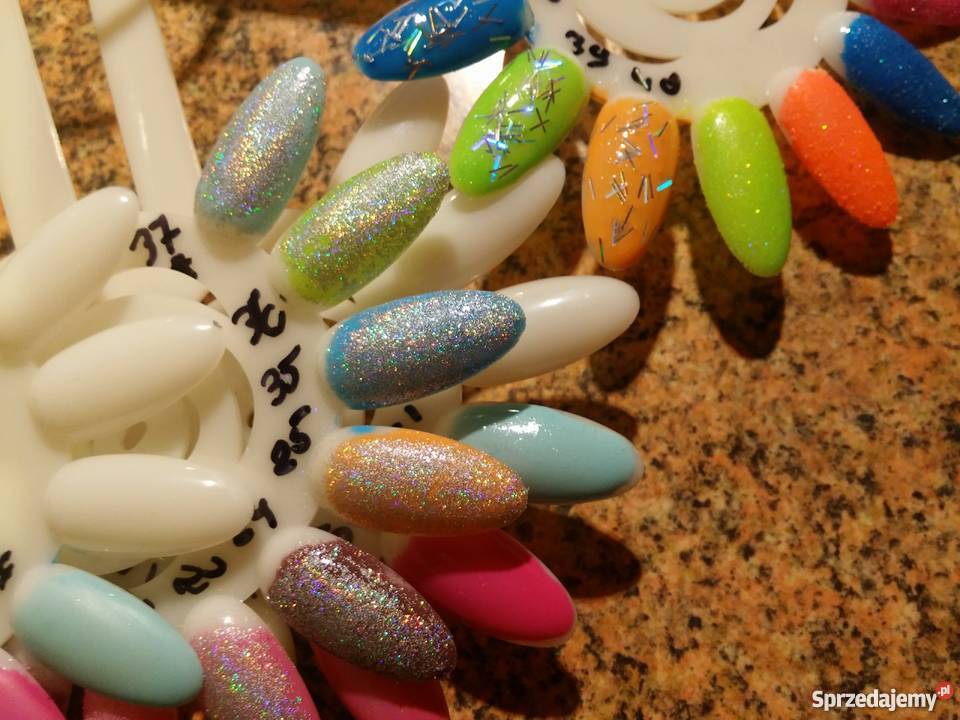 Manicure hybrydowy i klasyczny Łódź