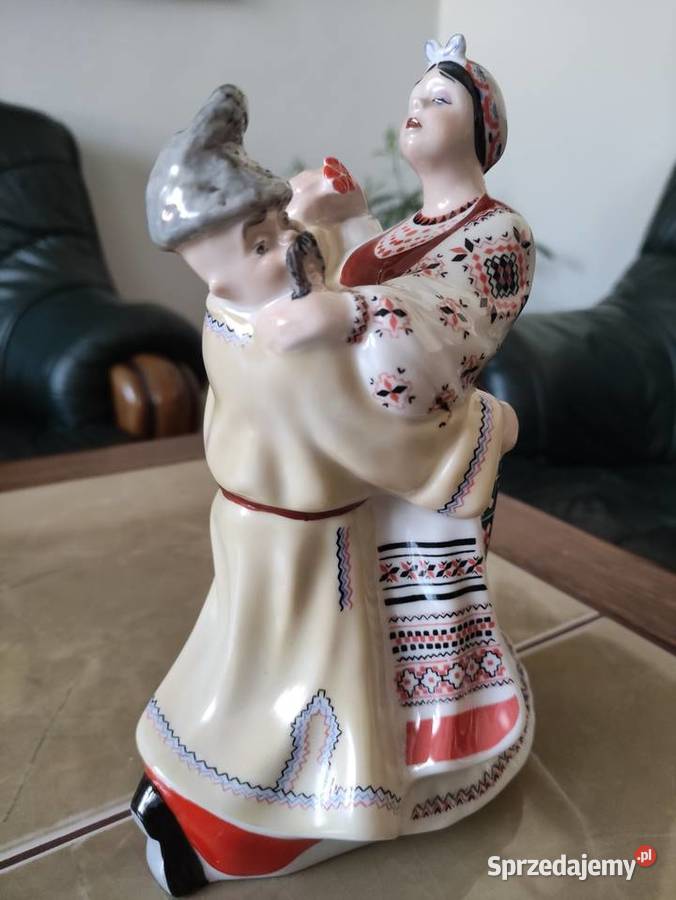 Figurka porcelanowa Kijów Taniec ukraiński lata Janów Lubelski