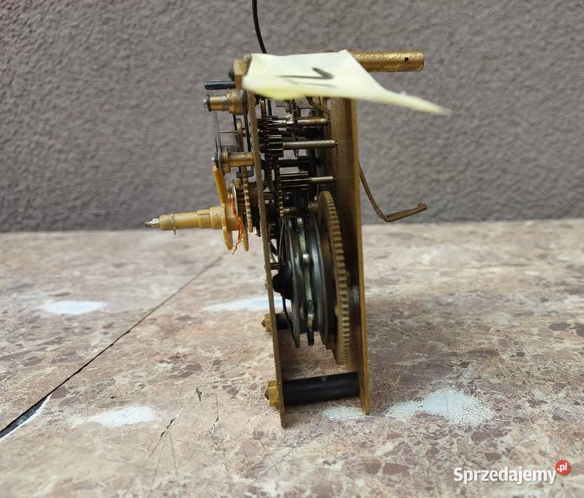 M202 Mechanizm starego zegara ściennego FHS Tczew