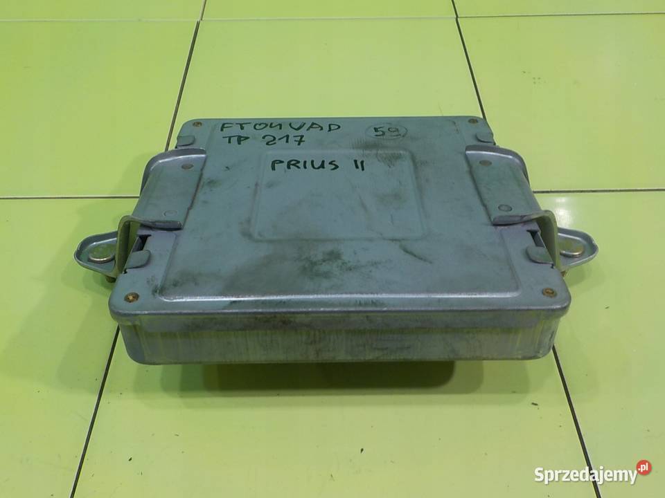 TOYOTA PRIUS II 15 VVTI 04r HB 5D modul Suków