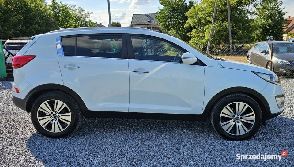 KIA SPORTAGE PIĘKNA BOGATE WYPOSAŻENIE 17 DIESEL podkarpackie Latoszyn sprzedam