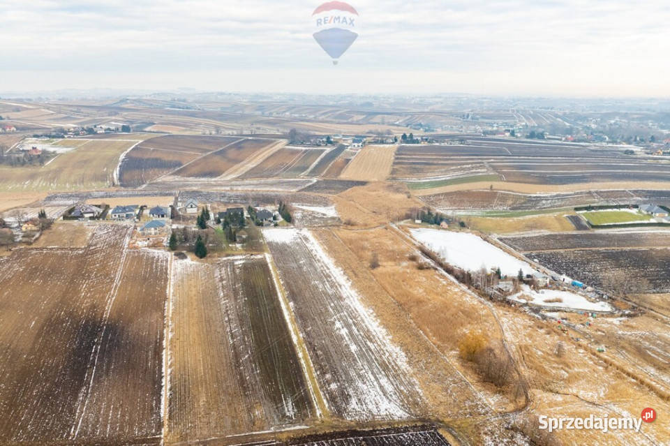 DZIAŁKA ROLNA ZAGRODOWA PIETRZEJOWICE