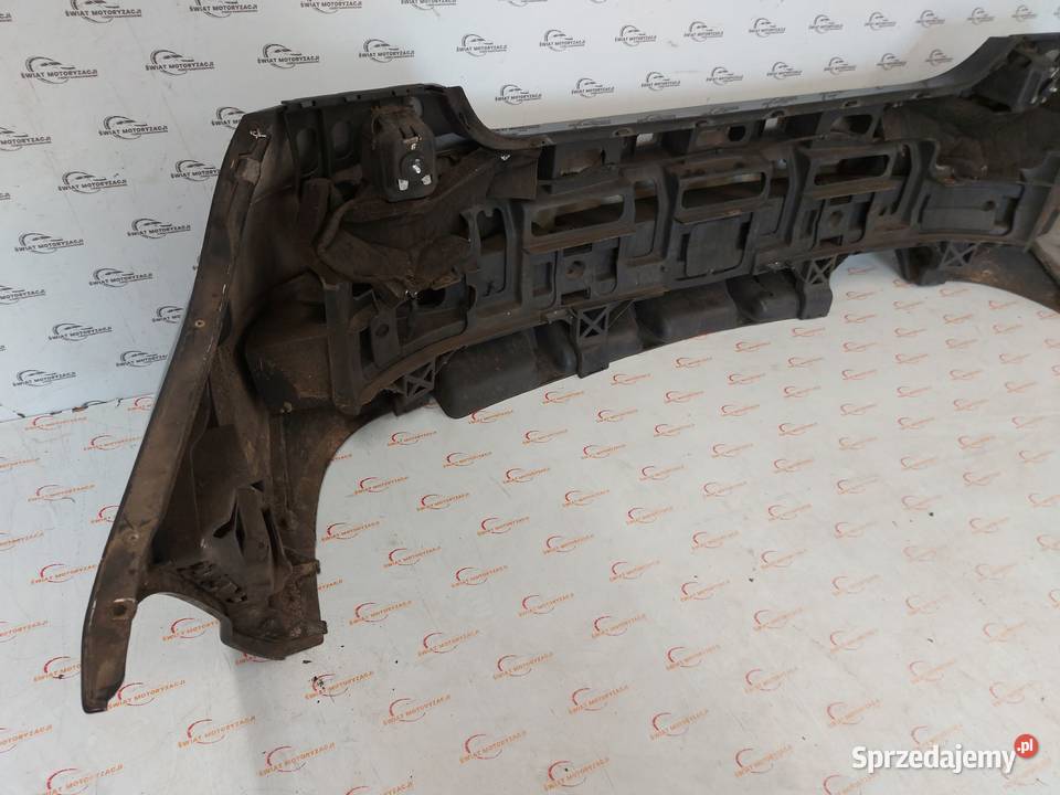 MERCEDES CLC 10r zderzak tył A2038801040