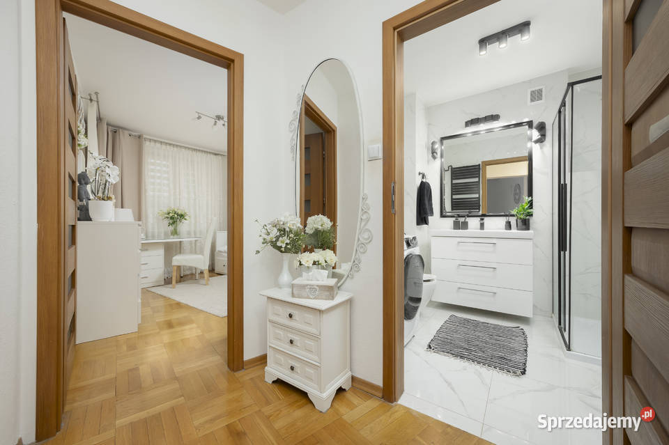 Sprzedam przestronne mieszkanie z klimatyzacją 3 piętra i więcej Grójec sprzedam