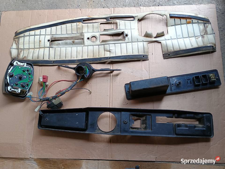 Fiat 126p części warmińsko-mazurskie Kurzętnik sprzedam
