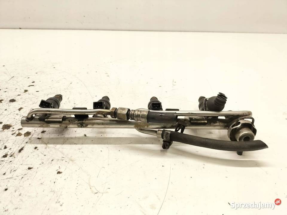 LISTWA WTRYSKOWA 058133681C 058133551 18 20V T Motoryzacja