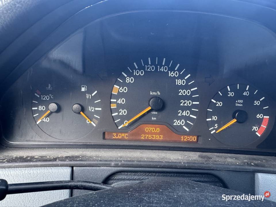 Mercedes w210 e420 v8 benzyna Koszalin