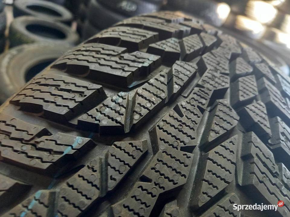 4x Opona NIEUŻYWANA ZIMOWA 17565R15 NOKIAN 219 Zaścianki