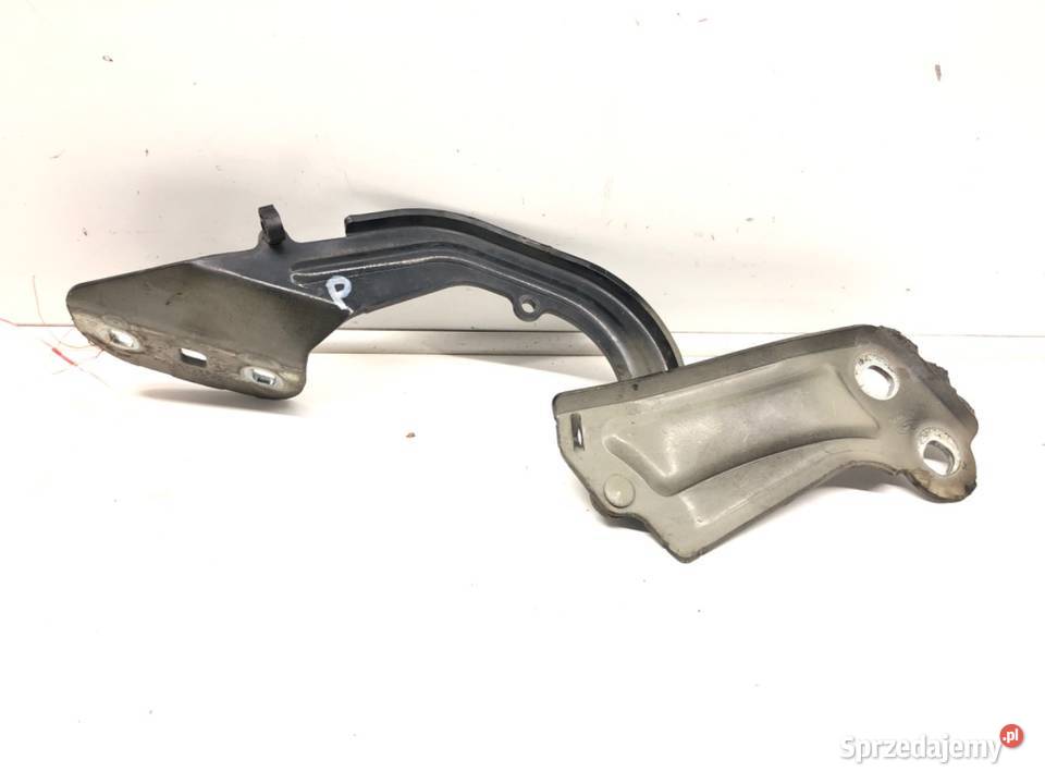 ZAWIAS MASKI PRAWY FORD FOCUS III Kombi podkarpackie sprzedam