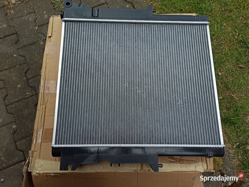 Nowa chłodnica wody Mitsubishi L200 Triton osobowe