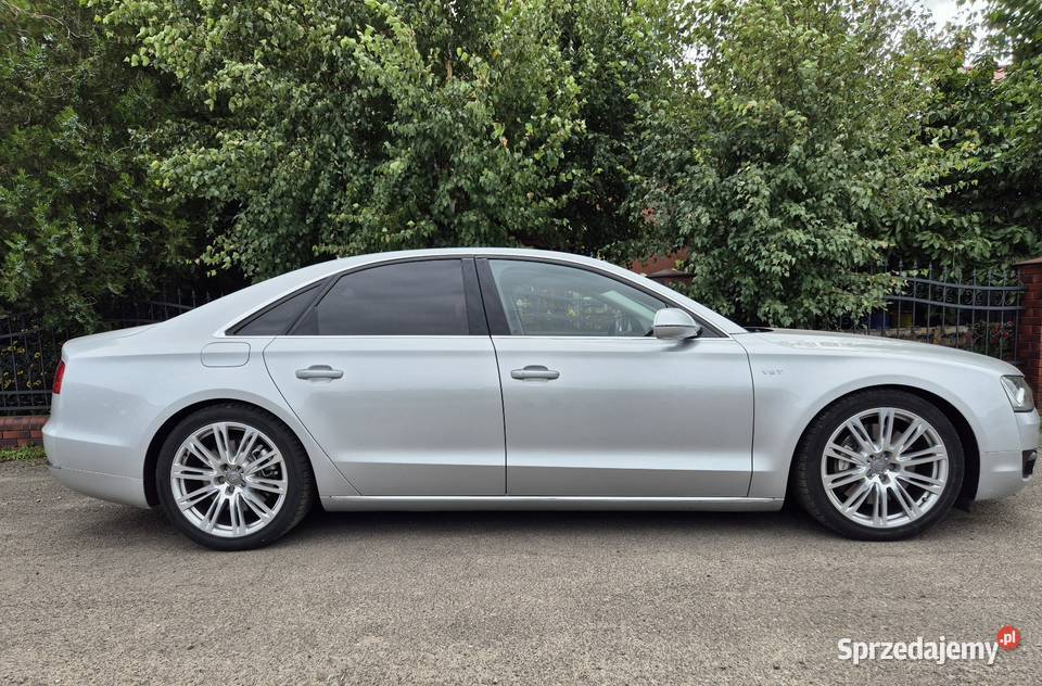 Audi A8 V8 D4 Ogrzewanie postojowe TV monitory wielkopolskie Dziwie